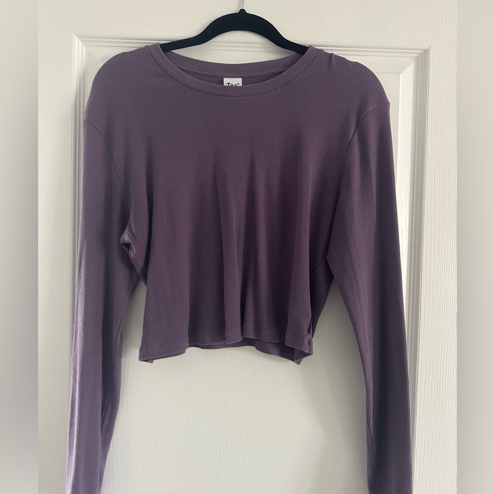 ARITIZA TNA Long Sleeve Ribbed Top